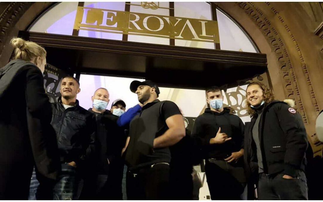 Metz : des gérants de discothèques en colère font blocus devant une soirée étudiante