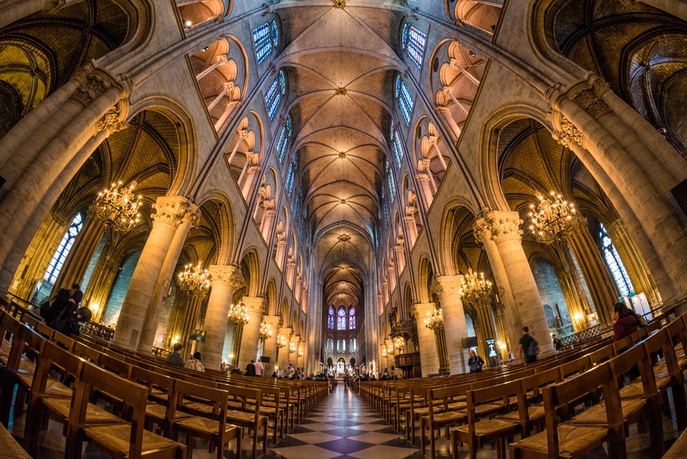 Jean-Michel Jarre va donner un concert virtuel dans Notre-Dame de Paris pour le 31