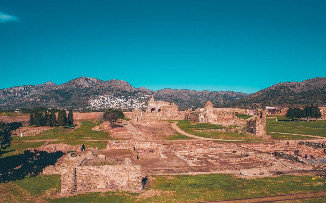Fort : le festival techno investit une citadelle historique à la frontière espagnole