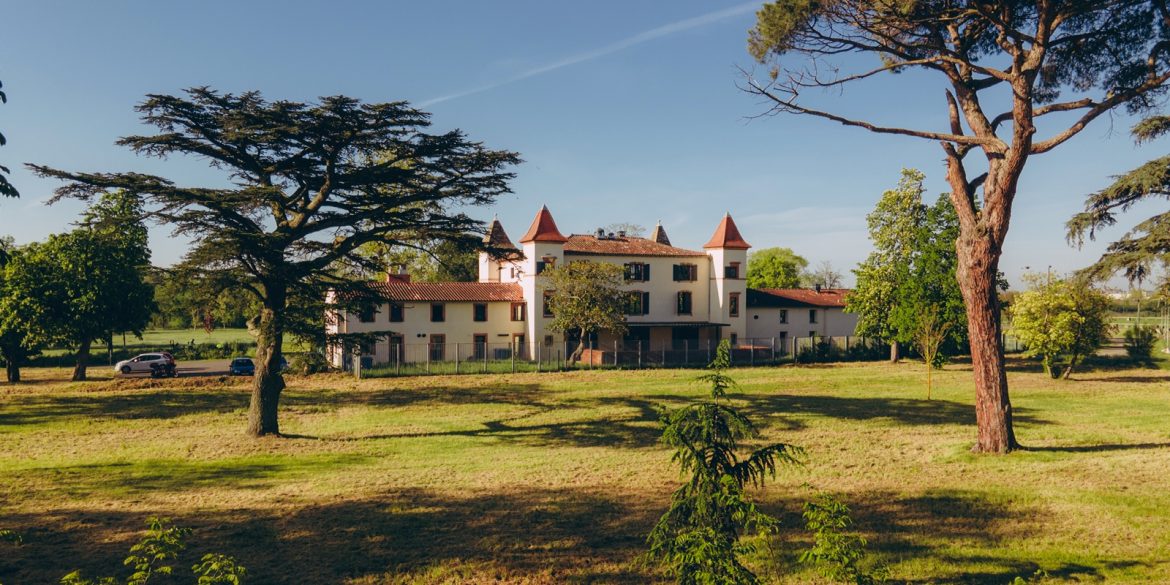 Château de la Mounède où se déroule le Bricks Festival 2022
