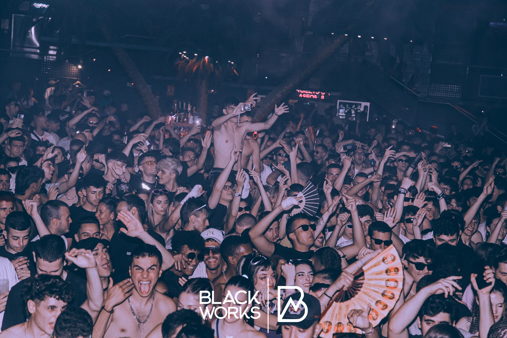 L'ambiance des soirées Blackworks en Espagne