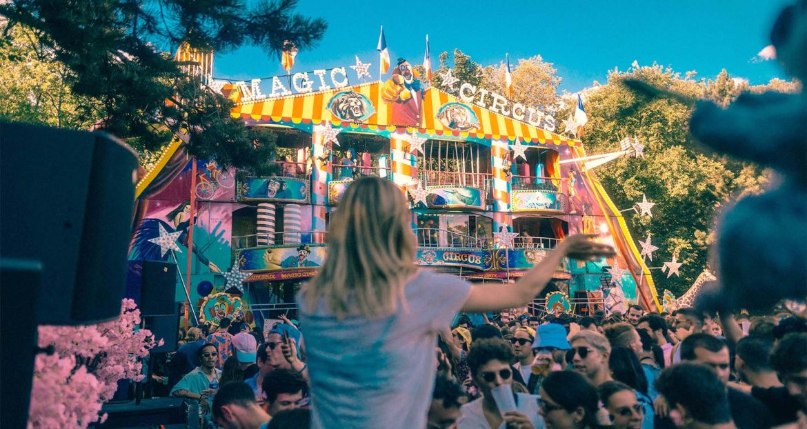 La fête foraine électro de Madame Loyal