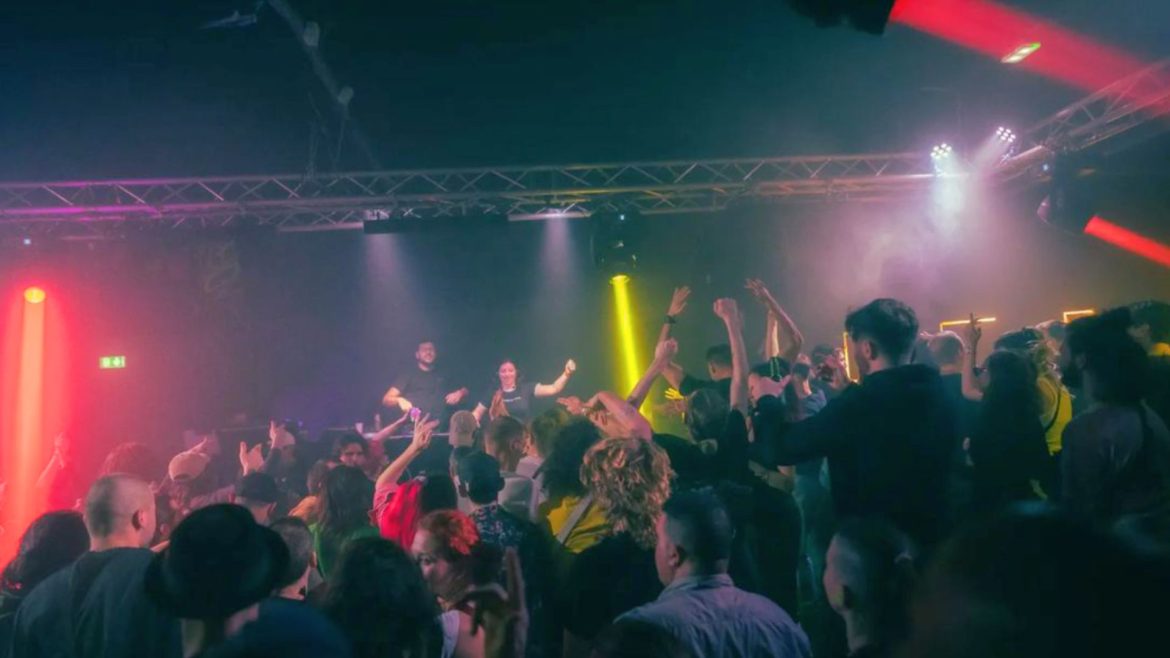 Une soirée au Sound Factory de Lyon © Kloh