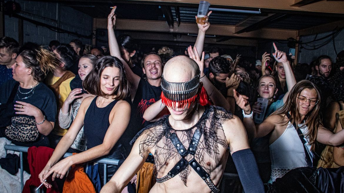 Une soirée techno Khaos à Paris