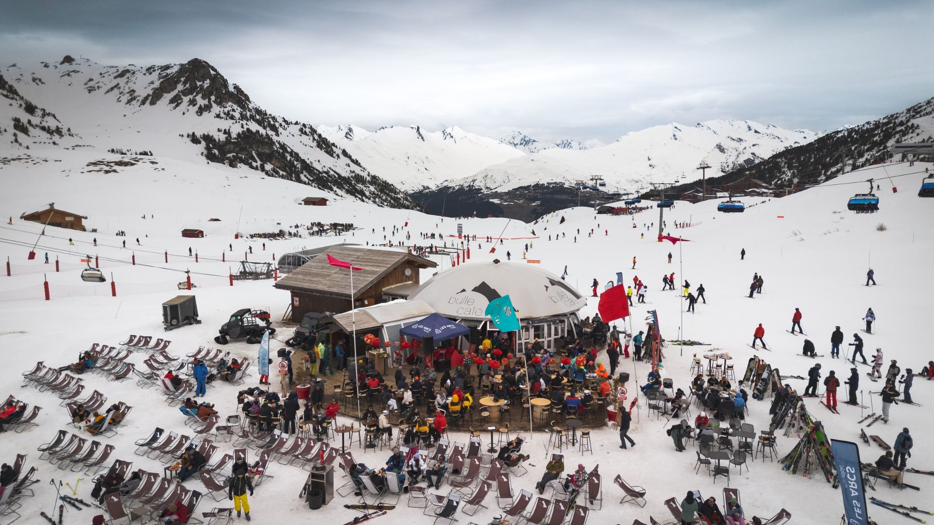 Les Arcs pendant Electronic Peak